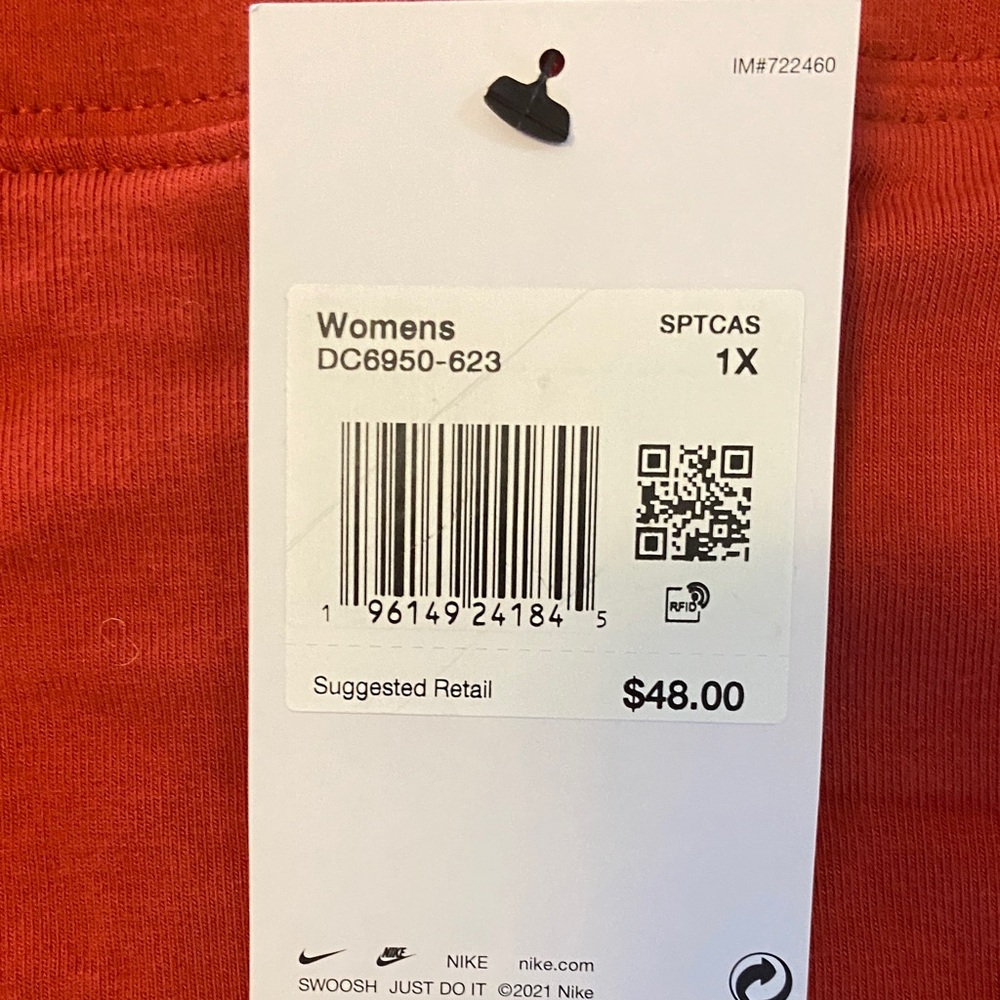 Nike women’s Vibrant Red Leggings - Picture 2 of 6